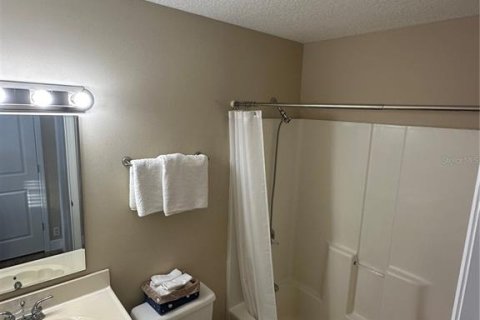 House in Flagler Beach, Florida 2 bedrooms, 156.26 sq.m. № 1909350 - photo 11