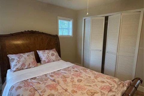 House in Flagler Beach, Florida 2 bedrooms, 156.26 sq.m. № 1909350 - photo 13