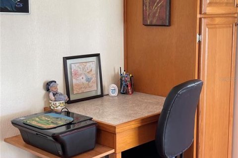 Apartamento en alquiler en Bradenton, Florida, 2 dormitorios, 62.43 m2 № 1918973 - foto 9