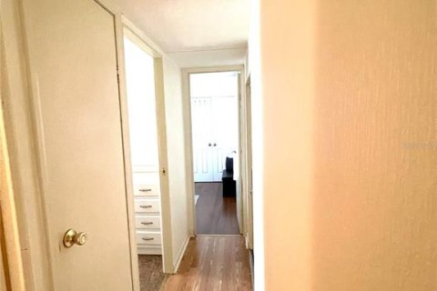 Apartamento en alquiler en Bradenton, Florida, 2 dormitorios, 62.43 m2 № 1918973 - foto 15