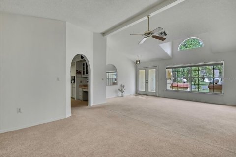 House in Spring Hill, Florida 3 bedrooms, 176.7 sq.m. № 1553491 - photo 8