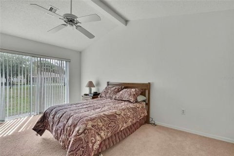 House in Spring Hill, Florida 3 bedrooms, 176.7 sq.m. № 1553491 - photo 19