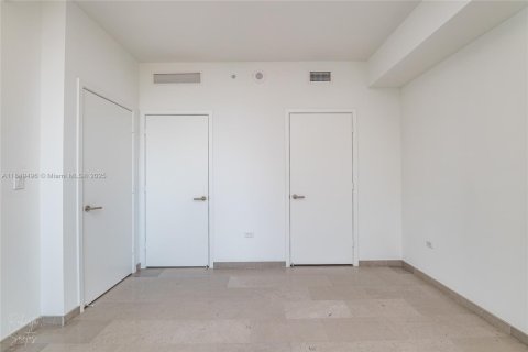 Copropriété à louer à Miami, Floride: 3 chambres, 196.58 m2 № 1852262 - photo 20