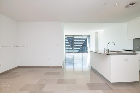 Copropriété à louer à Miami, Floride: 3 chambres, 196.58 m2 № 1852262 - photo 12