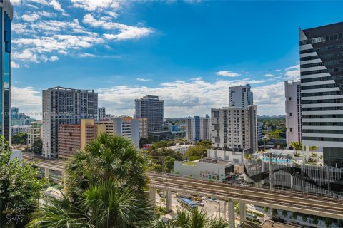 Copropriété à louer à Miami, Floride: 3 chambres, 196.58 m2 № 1852262 - photo 6