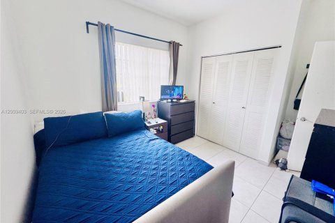 Condo in Doral, Florida, 3 bedrooms  № 2073716 - photo 11
