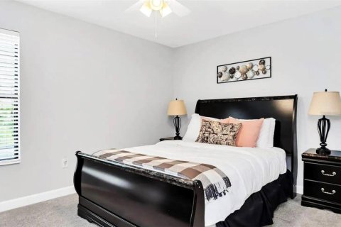 Villa ou maison à vendre à Davenport, Floride: 6 chambres, 316.24 m2 № 2410219 - photo 16