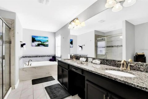 Villa ou maison à vendre à Davenport, Floride: 6 chambres, 316.24 m2 № 2410219 - photo 19
