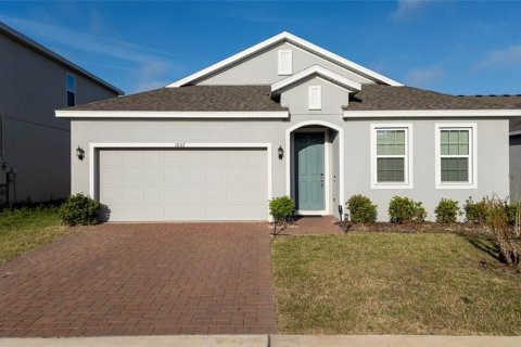 House in Groveland, Florida 4 bedrooms, 198.25 sq.m. № 2206365