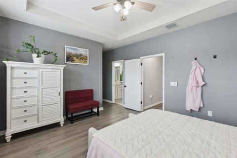 Townhouse in Oviedo, Florida 3 bedrooms, 196.95 sq.m. № 2093298 - photo 17