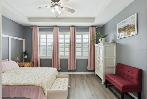 Townhouse in Oviedo, Florida 3 bedrooms, 196.95 sq.m. № 2093298 - photo 18