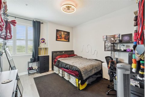 Townhouse in Oviedo, Florida 3 bedrooms, 196.95 sq.m. № 2093298 - photo 26