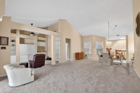 Condo in Boynton Beach, Florida, 2 bedrooms № 2245016 - photo 21
