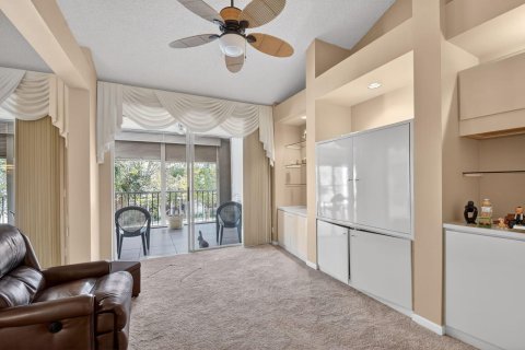 Condo in Boynton Beach, Florida, 2 bedrooms № 2245016 - photo 24