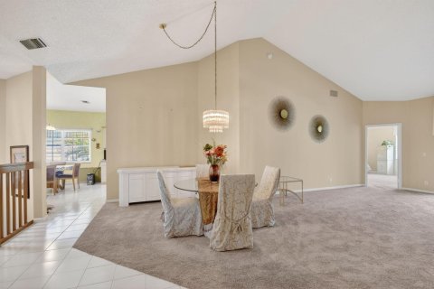 Condo in Boynton Beach, Florida, 2 bedrooms № 2245016 - photo 16