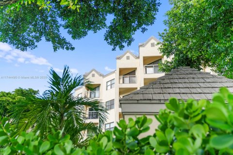 Купить кондоминиум в Дорал, Флорида 2 комнаты, 65.96м2, № 1693392 - фото 1