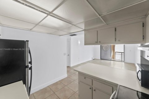 Купить кондоминиум в Дорал, Флорида 2 комнаты, 65.96м2, № 1693392 - фото 14
