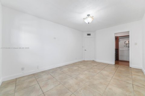 Купить кондоминиум в Дорал, Флорида 2 комнаты, 65.96м2, № 1693392 - фото 18