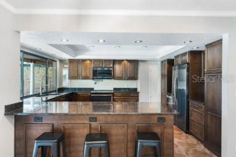 House in Longwood, Florida 5 bedrooms, 312.34 sq.m. № 2208501 - photo 9