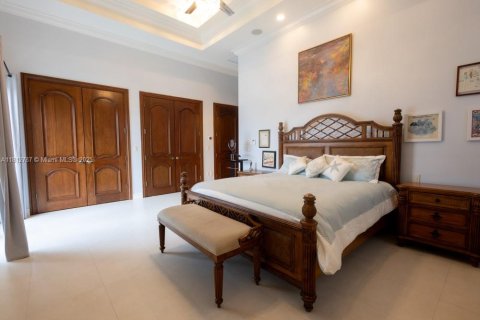 Купить виллу или дом в Лайтхаус-Пойнт, Флорида 4 спальни, 288.55м2, № 1758720 - фото 25