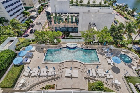 Copropriété à vendre à Miami Beach, Floride: 48.87 m2 № 1949062 - photo 11