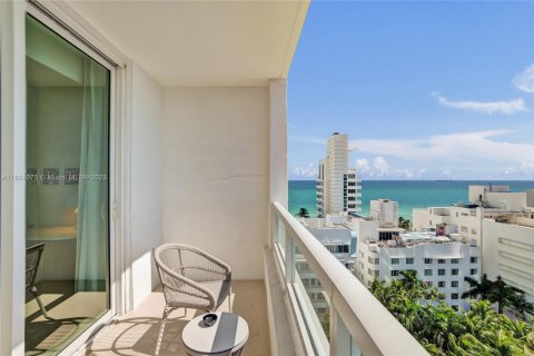 Copropriété à vendre à Miami Beach, Floride: 48.87 m2 № 1949062 - photo 12