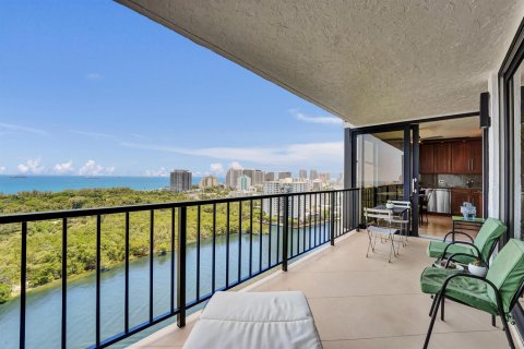 Condo in Fort Lauderdale, Florida, 2 bedrooms № 2189699