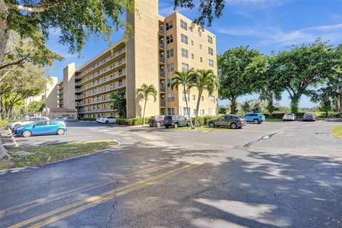 Condo in Deerfield Beach, Florida, 2 bedrooms  № 2017665