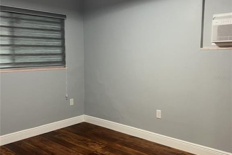 Apartamento en alquiler en Sarasota, Florida, 2 dormitorios, 81.75 m2 № 2147915 - foto 15