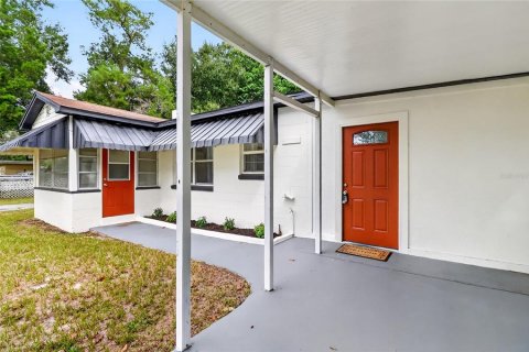 House in Inverness, Florida 2 bedrooms, 81.29 sq.m. № 2403698 - photo 4