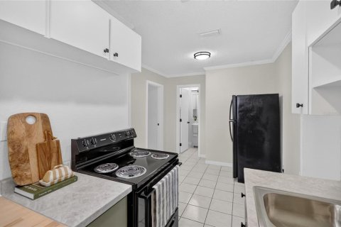 House in Inverness, Florida 2 bedrooms, 81.29 sq.m. № 2403698 - photo 14