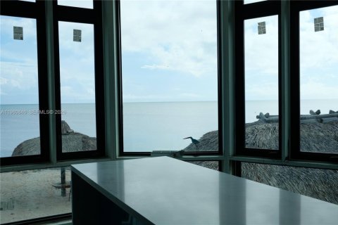 Terreno en venta en Big Pine Key, Florida № 2025055 - foto 21