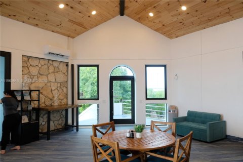 Terreno en venta en Big Pine Key, Florida № 2025055 - foto 23