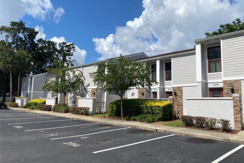 Townhouse in Ocala, Florida 2 bedrooms, 117.06 sq.m. № 1876736 - photo 3