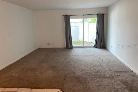 Townhouse in Ocala, Florida 2 bedrooms, 117.06 sq.m. № 1876736 - photo 14