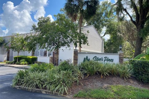 Townhouse in Ocala, Florida 2 bedrooms, 117.06 sq.m. № 1876736 - photo 2
