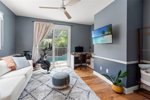 Villa ou maison à vendre à Tampa, Floride: 4 chambres, 247.03 m2 № 1877327 - photo 6