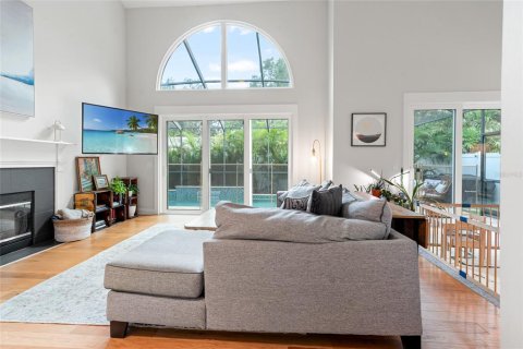 Villa ou maison à vendre à Tampa, Floride: 4 chambres, 247.03 m2 № 1877327 - photo 27