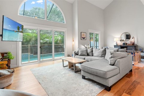 Villa ou maison à vendre à Tampa, Floride: 4 chambres, 247.03 m2 № 1877327 - photo 26