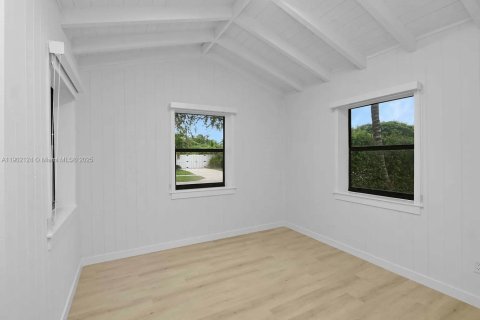 Casa en alquiler en South Miami, Florida, 4 dormitorios, 156.54 m2 № 1953603 - foto 16