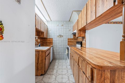 Купить виллу или дом в Майами, Флорида 1 комната, 134.34м2, № 2026713 - фото 23