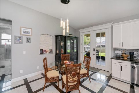 House in North Port, Florida 3 bedrooms, 159.79 sq.m. № 1804108 - photo 25