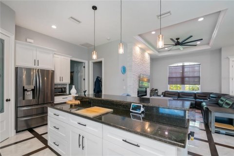 House in North Port, Florida 3 bedrooms, 159.79 sq.m. № 1804108 - photo 17
