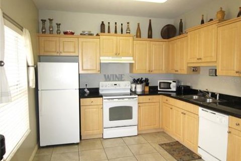 Condo in Bradenton, Florida, 3 bedrooms  № 1915373 - photo 2