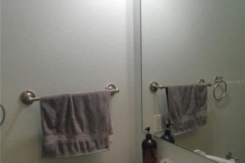 Condo in Bradenton, Florida, 3 bedrooms  № 1915373 - photo 11