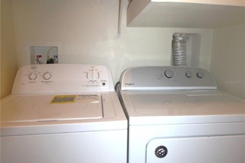 Condo in Bradenton, Florida, 3 bedrooms  № 1915373 - photo 12