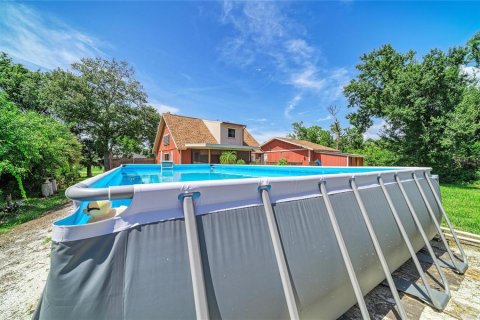House in Englewood, Florida 2 bedrooms, 107.77 sq.m. № 2394291 - photo 9