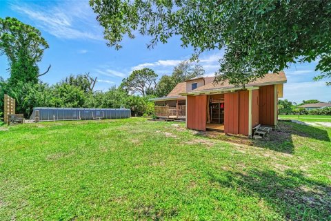 House in Englewood, Florida 2 bedrooms, 107.77 sq.m. № 2394291 - photo 10