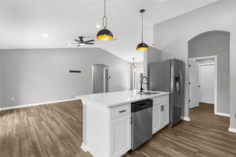 House in North Port, Florida 3 bedrooms, 133.41 sq.m. № 1886671 - photo 7