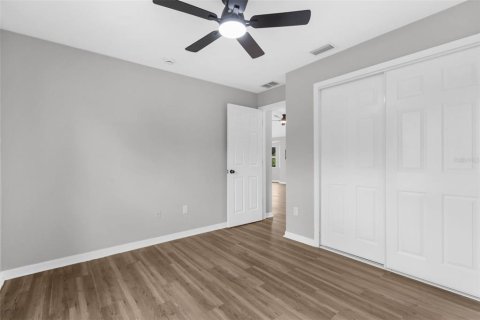 House in North Port, Florida 3 bedrooms, 133.41 sq.m. № 1886671 - photo 15